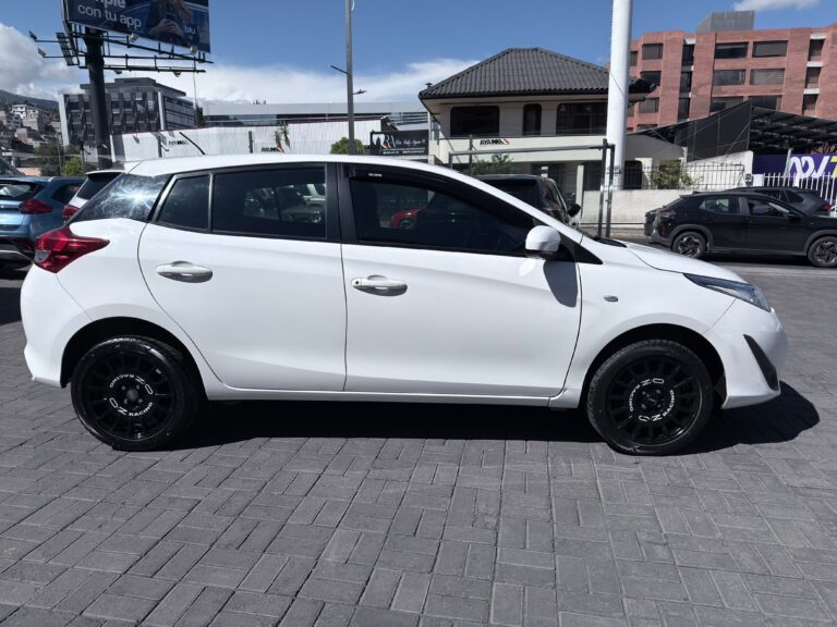 TOYOTA 3